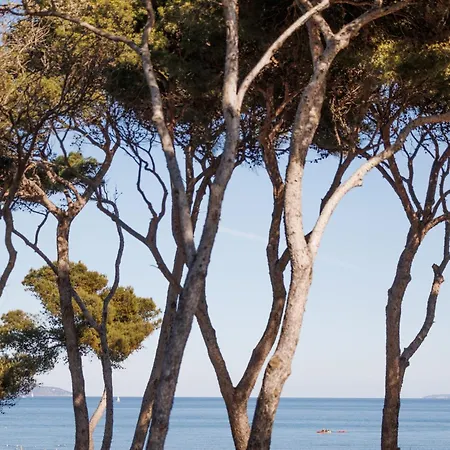 Le Domaine De La - De Dans Un Cadre Enchanteur Apartament *