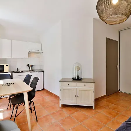 Le Domaine De La - De Dans Un Cadre Enchanteur Apartament